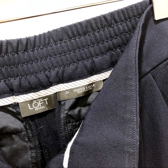 LOFT Navy Marisa Ankle Pants Size 2P - Picture 3 of 3